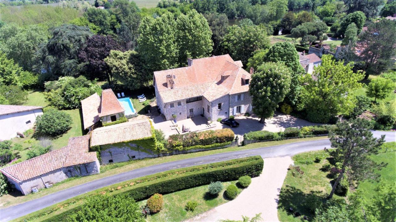 Manoir Du Bois Mignon Bed & Breakfast Le Fleix Екстериор снимка